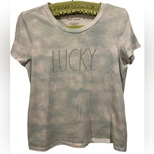 Rae Dunn Lucky Tie Dye Blue White Casual Preppy Stretch Short Sleeve Tee Shirt